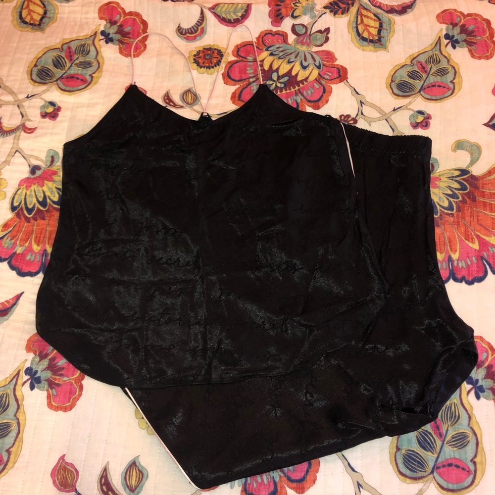 NWOT Silky Victoria’s Secret Pajama Set - Picture 2 of 10